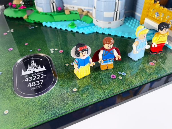 Lego Lotr Rivendell, Hp Hogwarts Or Disney Castle + Display Case - Winner Picks #3